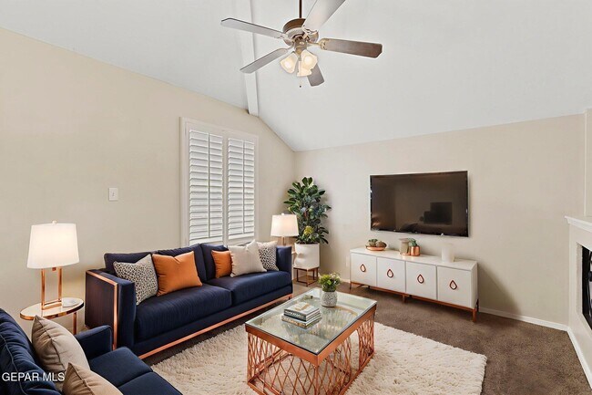 Building Photo - 527 Longleaf Pl