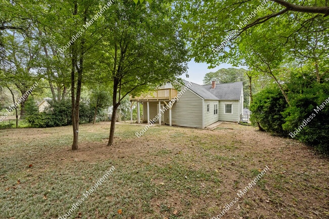 Building Photo - 2649 Blount St