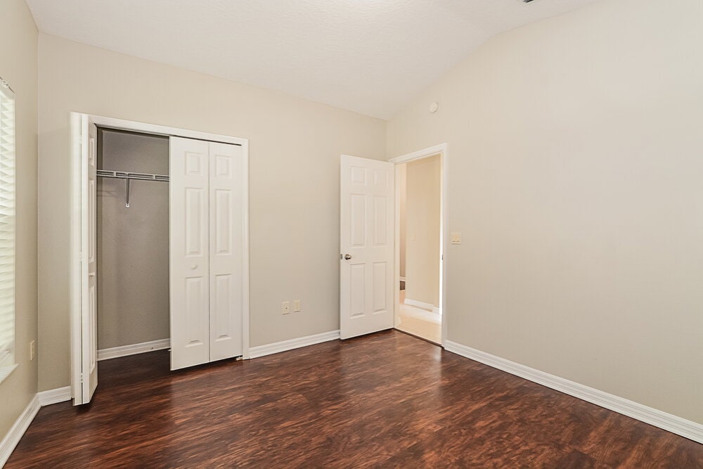 Building Photo - 1436 Lake Marion Dr