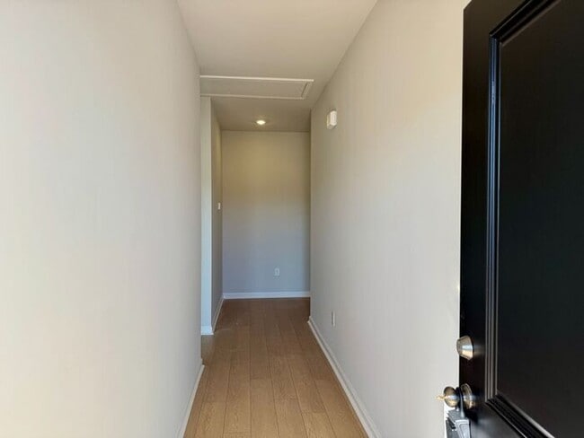 Building Photo - MOVE IN SPECIAL-NEW CONSTRUCTION-FENCED YARD