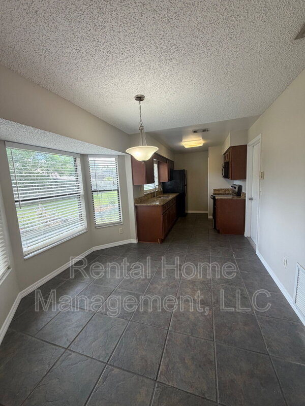 Building Photo - 149 Hazel Blvd