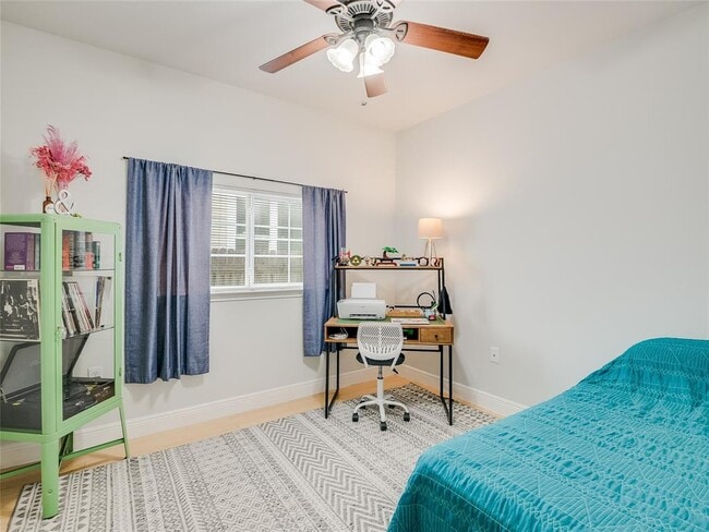 Building Photo - 6313 Ken Caryl Dr