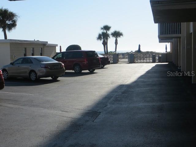 Building Photo - 1255 Tarpon Center Dr