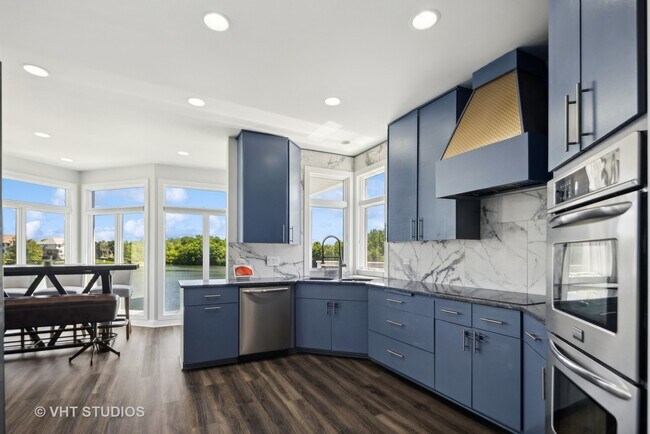Building Photo - 13161 Wood Duck Dr