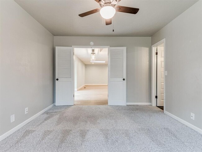 Building Photo - 1428 Cinderella Ave