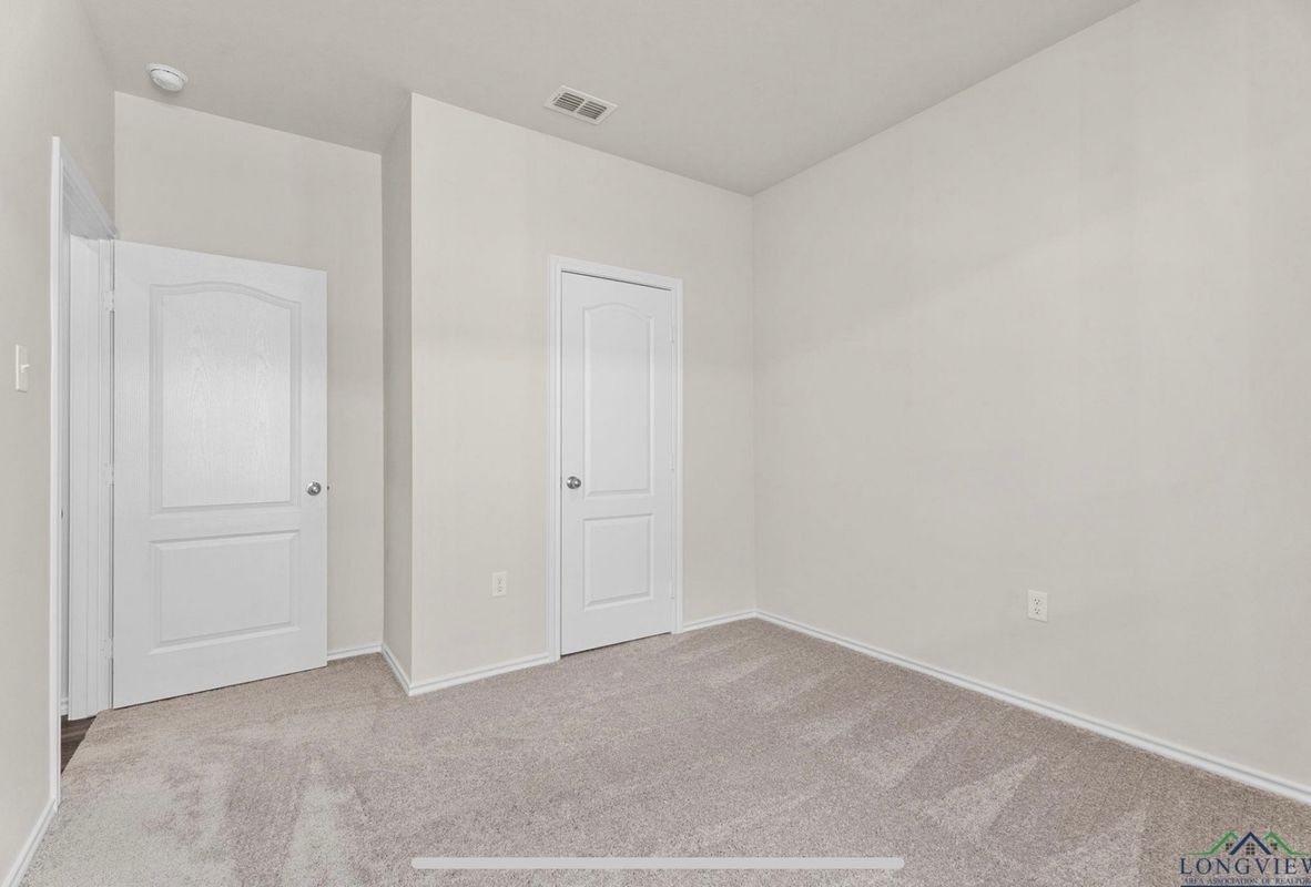 Building Photo - 1609 Everwood Ct