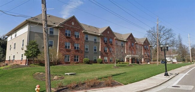 Building Photo - 7550 Page Ave