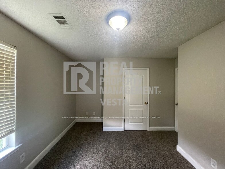 Building Photo - 313 Canterfield Dr