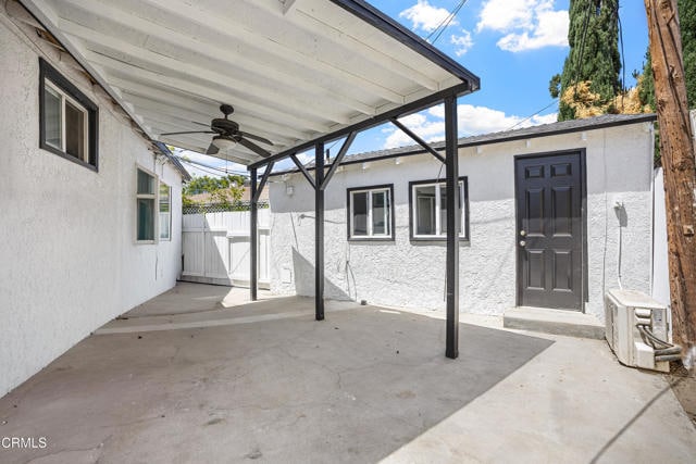 Building Photo - 11125 Welby Way
