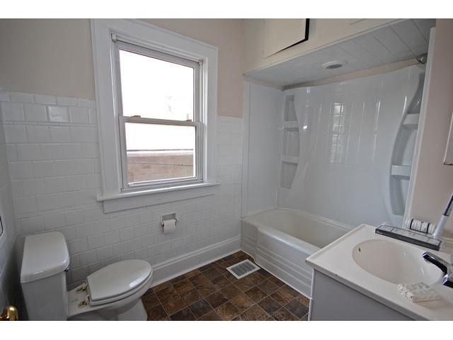 Building Photo - 374 E 12th Ave