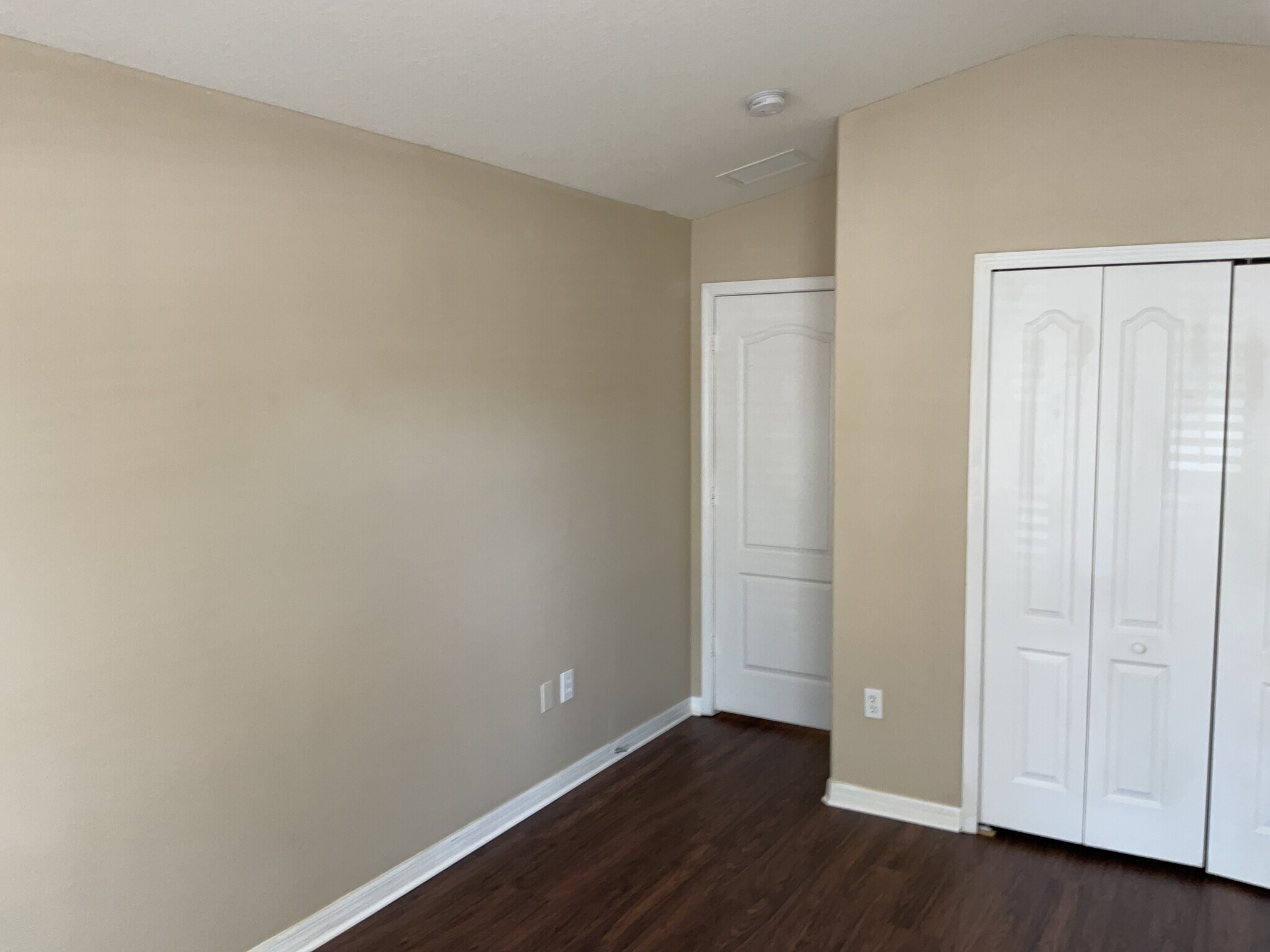Building Photo - 8019 Alamosa Wood Ave