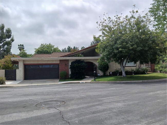 Building Photo - 17367 Quesan Pl