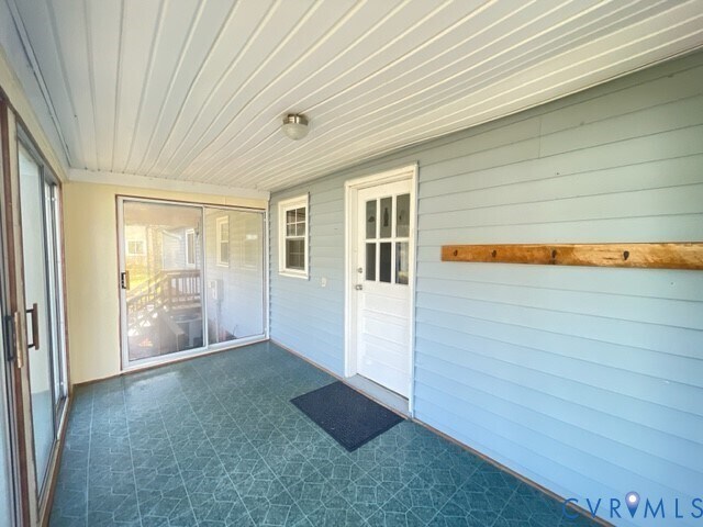 Building Photo - 15352 Binns Rd
