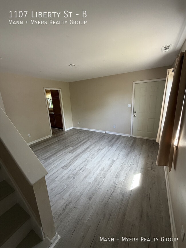 Building Photo - 1107 Liberty St