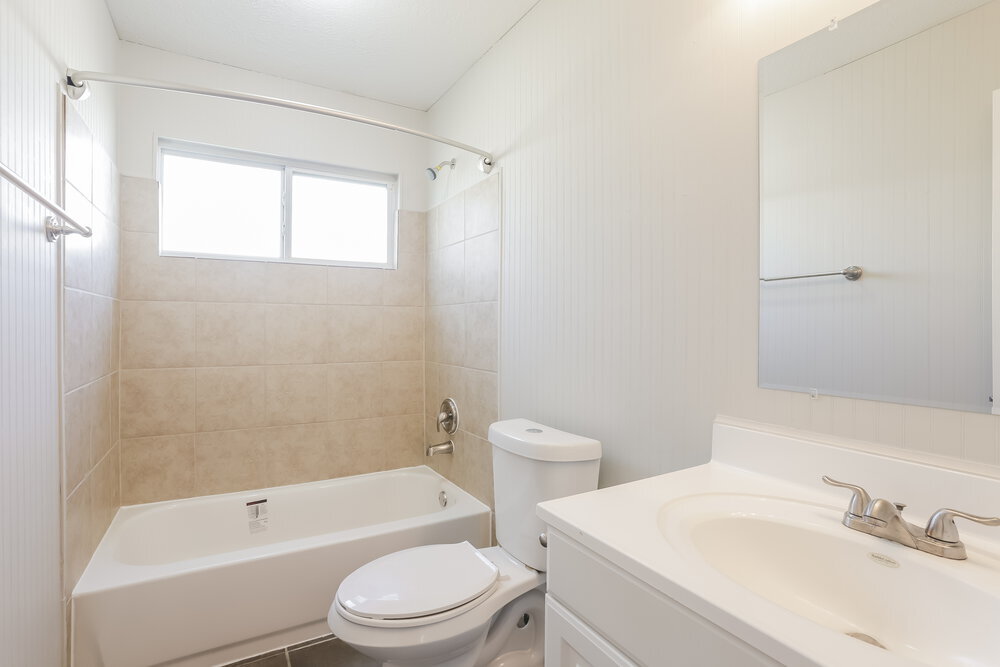 Building Photo - 10318 Bushy Creek Dr