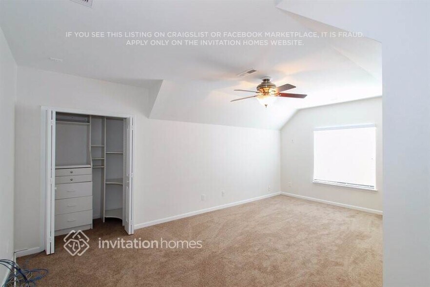 Building Photo - 4701 Sandtyn Dr