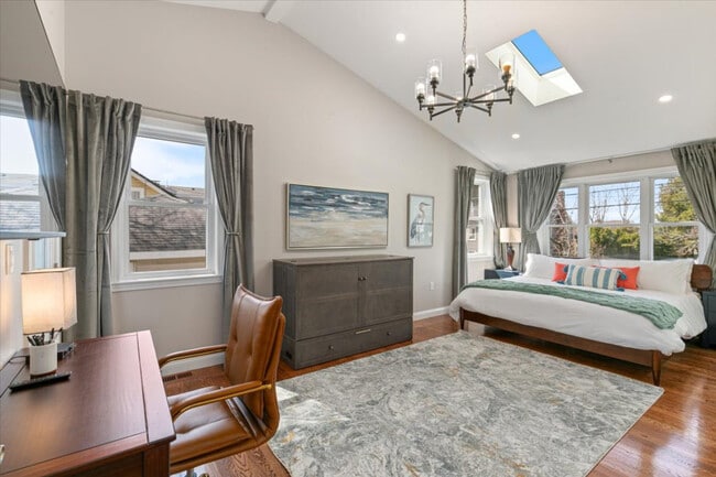 Building Photo - 17 Cedar Terrace