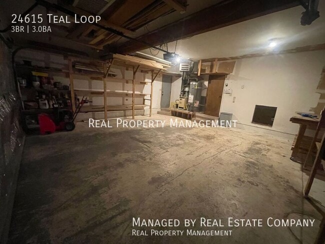 Building Photo - 24615 Teal Loop