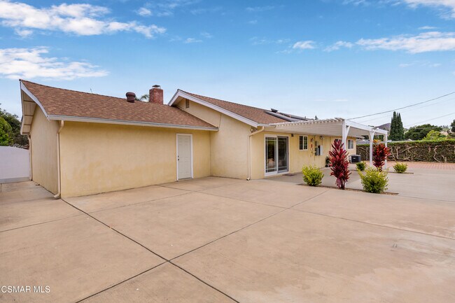 Building Photo - 3340 Tuxford Pl