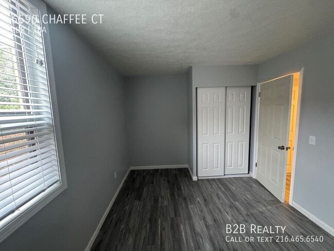 Building Photo - 6590 Chaffee Ct