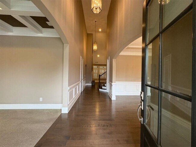 Building Photo - 3720 Kennent Square