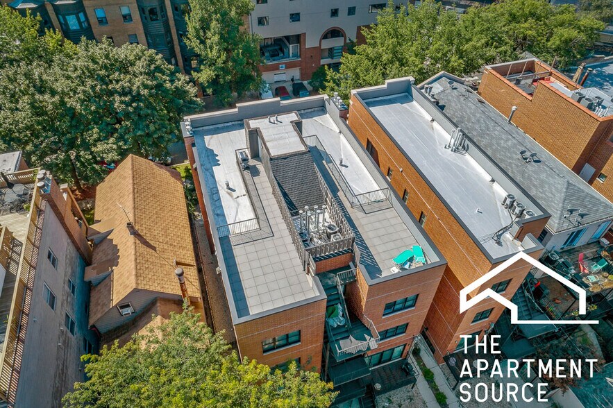 Building Photo - 878 W Lill Ave