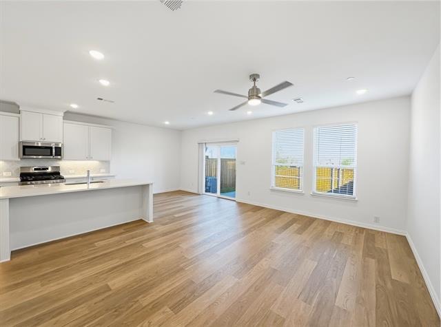 Building Photo - 2620 Rolling Mdw Rd