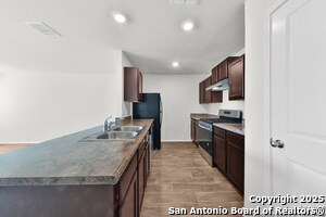 Building Photo - 104 Black Scoter