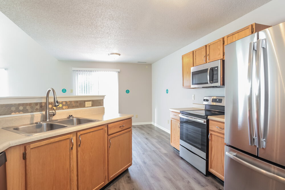 Building Photo - 10711 Glenayr Dr