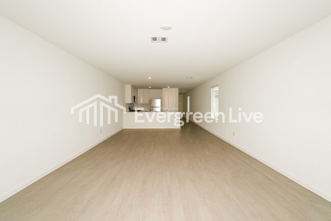 Building Photo - 12051 Noble Wood Village Dr