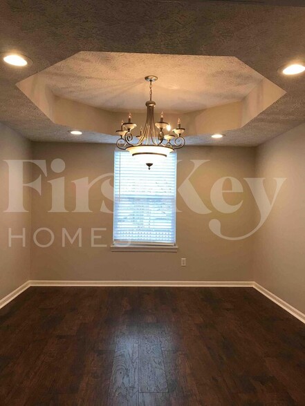 Building Photo - 1580 Winding Creek Trail