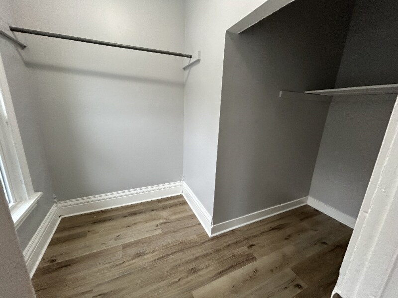 Building Photo - 510 Cortland Ave