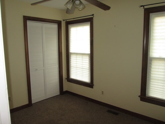 Building Photo - Spacious Four Bedroom Mechanicsville Home ...
