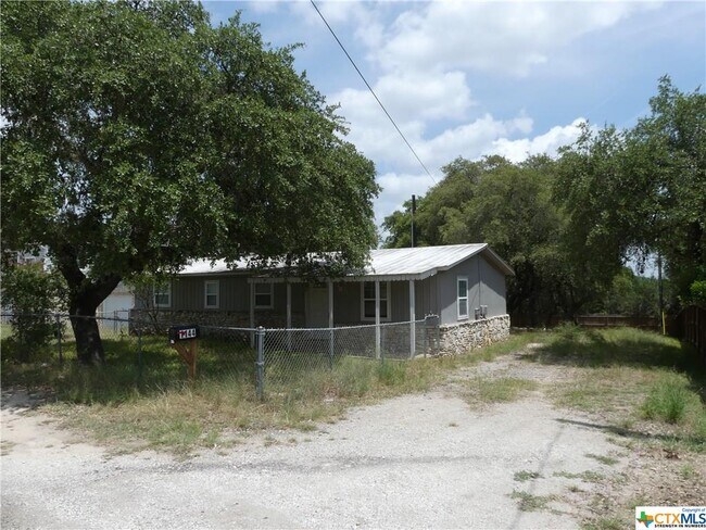 Building Photo - 1144 Canyon Bend
