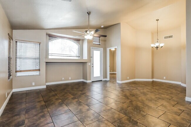 Building Photo - 2231 N 89th Ave