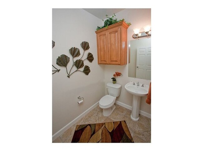 Building Photo - Dana Pointe Townhouses