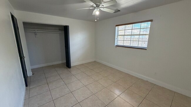 Building Photo - 16005 SW 107th Ct