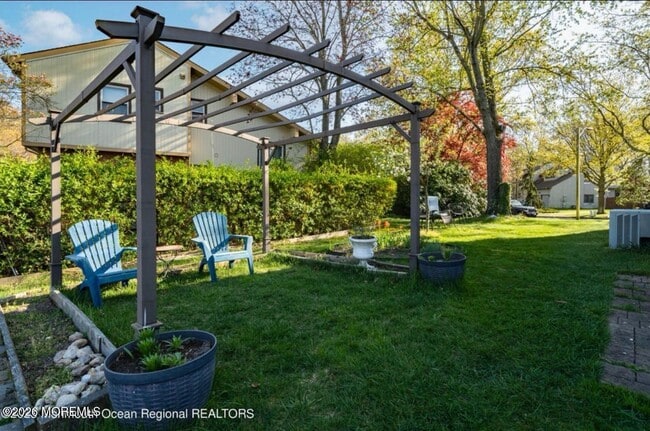 Building Photo - 659 McCormick Dr