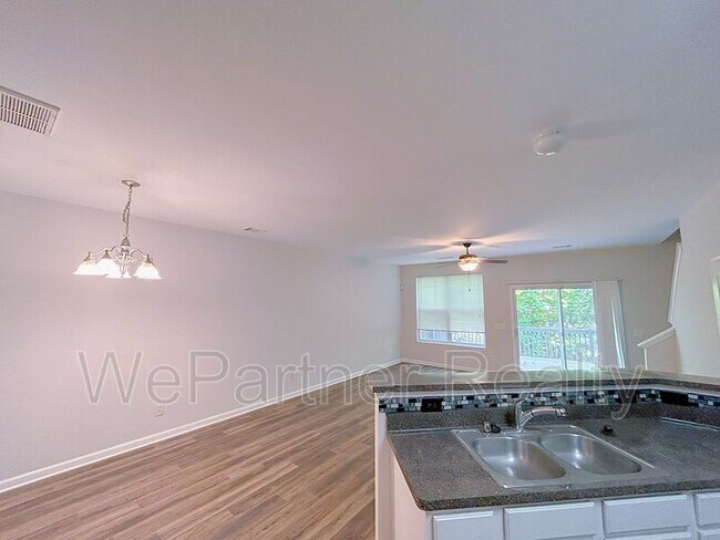 Building Photo - 3459 Dianthus Ln NW