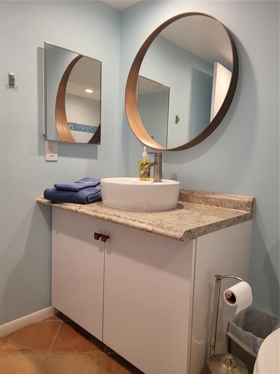 Building Photo - 1515 Pinellas Bayway S