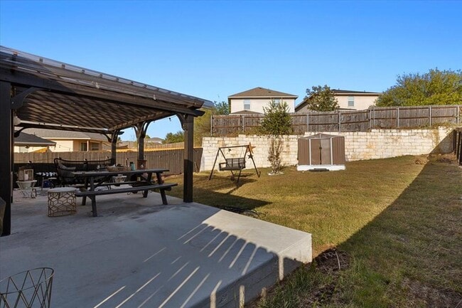 Building Photo - 8824 Southwick Dr