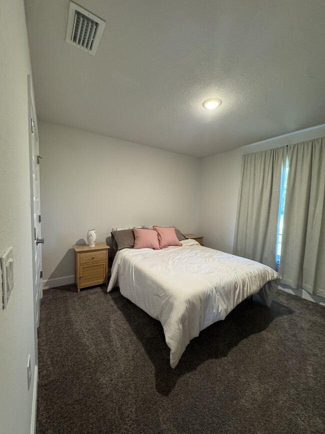 Building Photo - 83 Tucuman St