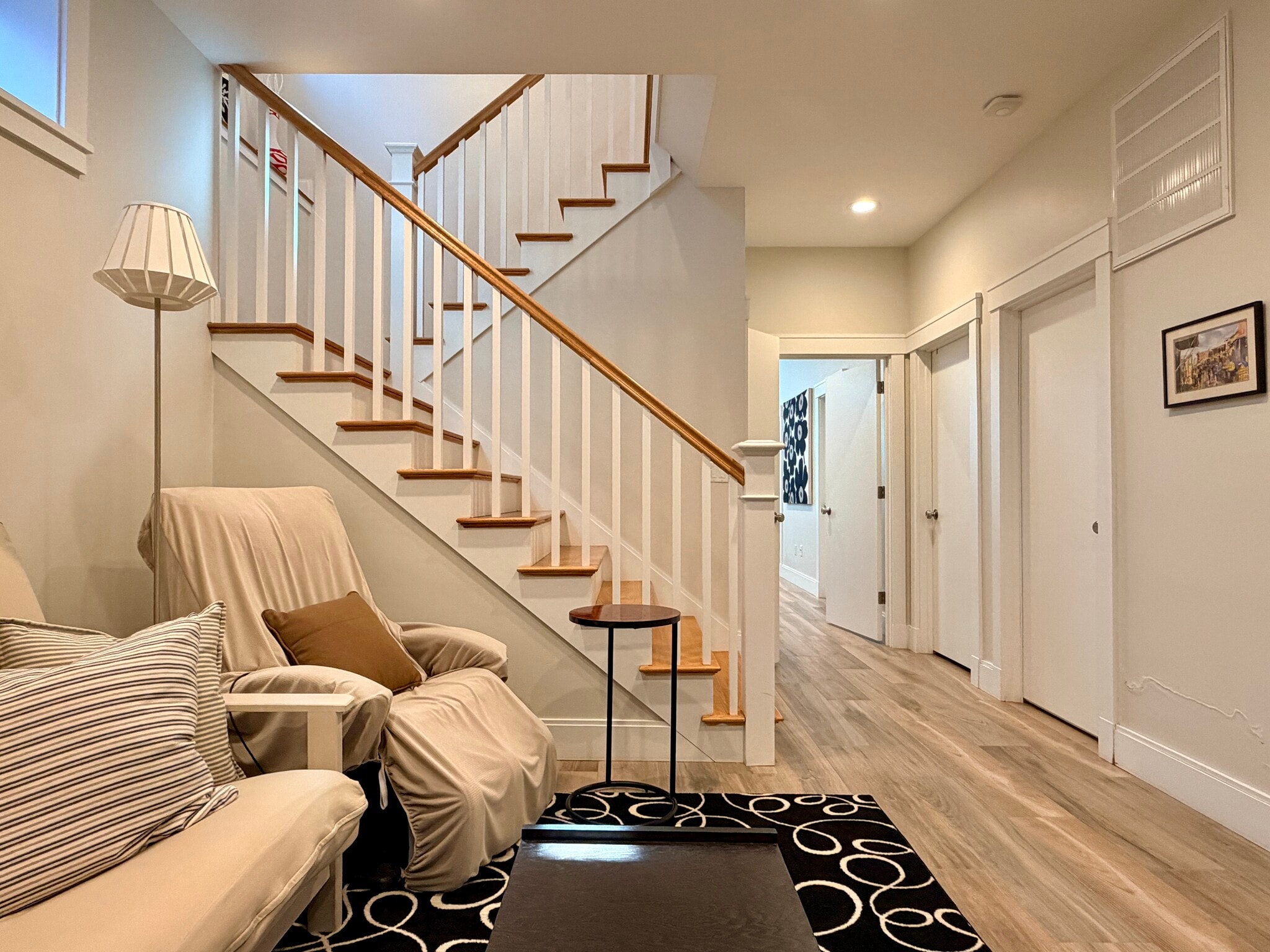 Building Photo - 13 Cottage Ave