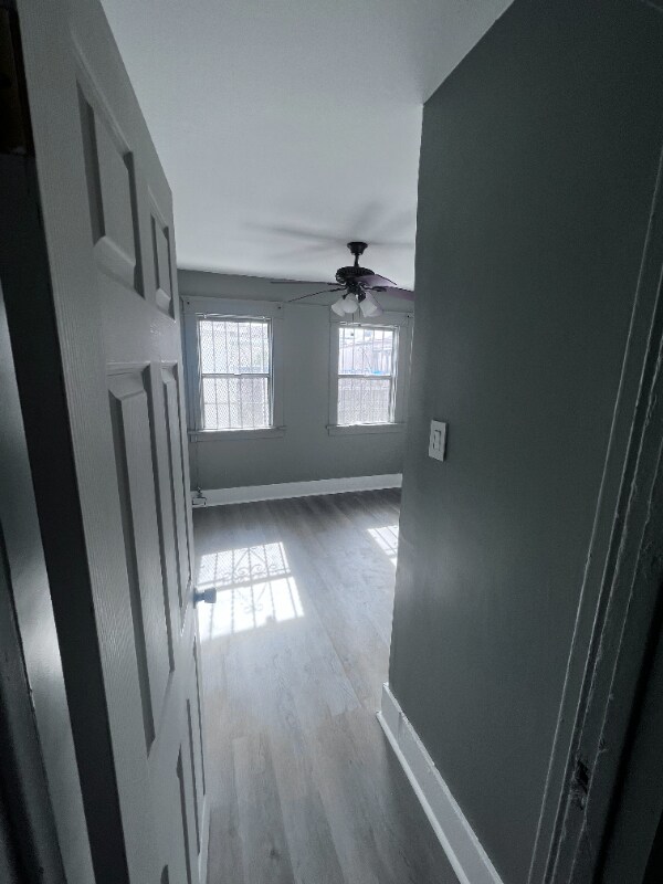 Building Photo - 5850 Estrella Ave