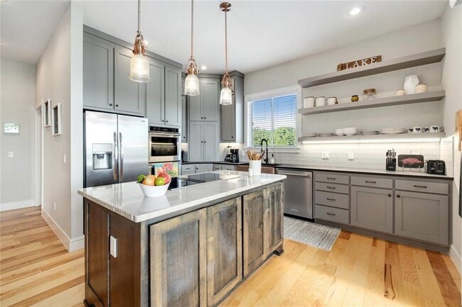 Building Photo - 16217 AR-12