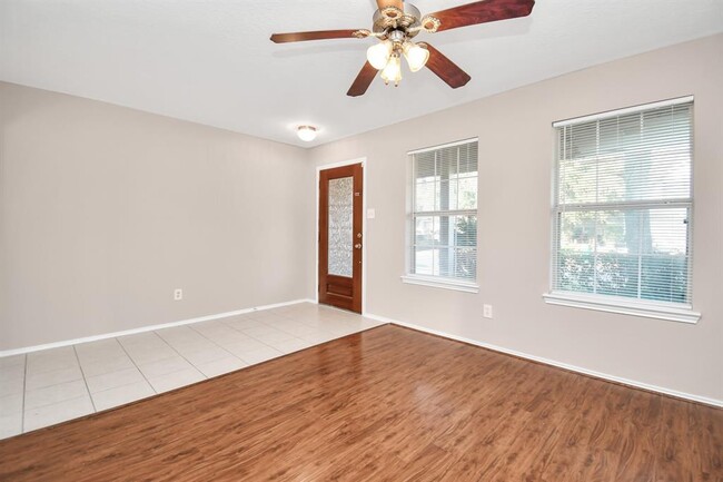 Building Photo - 4546 Newhope Terrace Ln