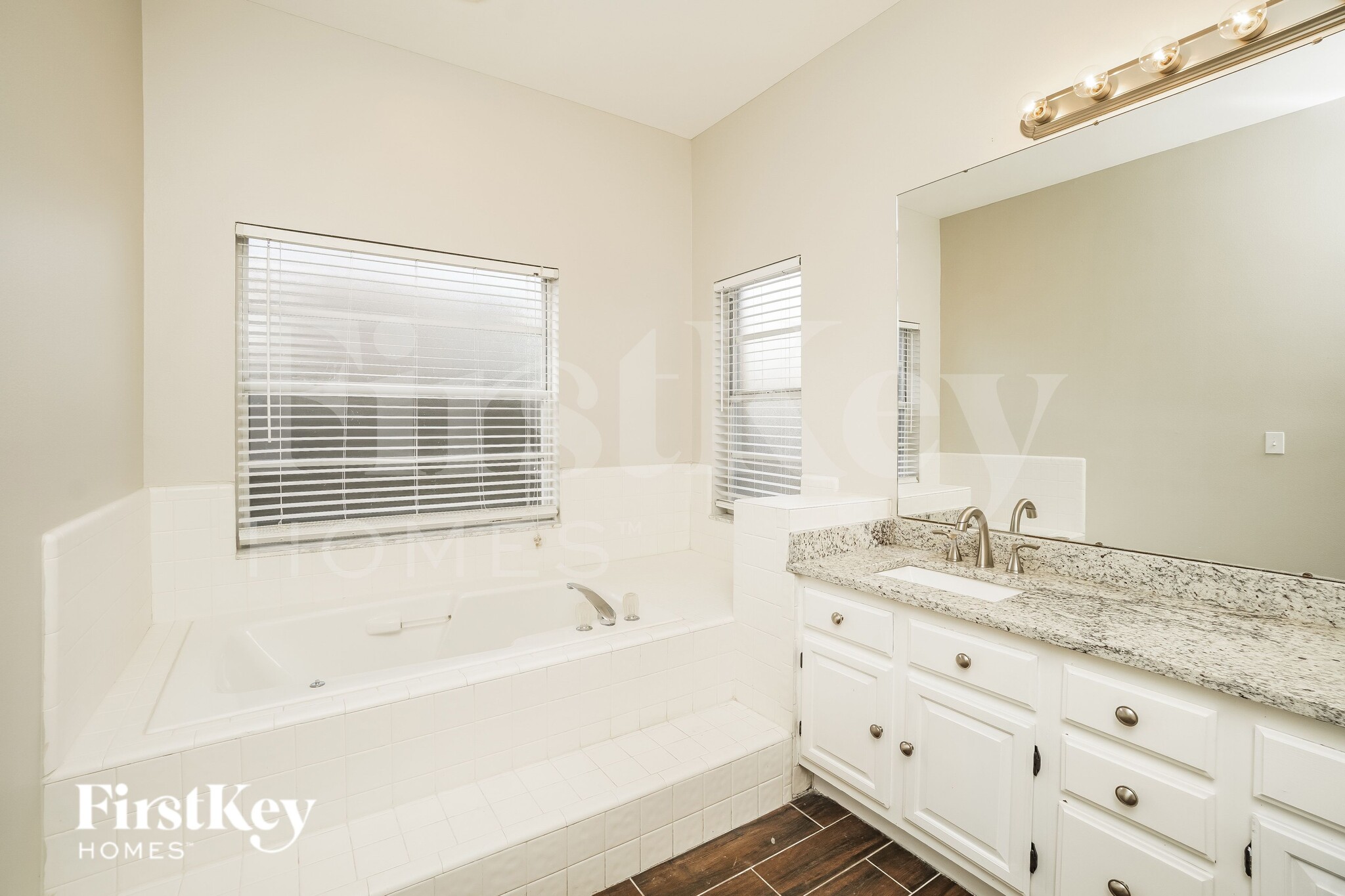 Building Photo - 18908 Pebble Run Way