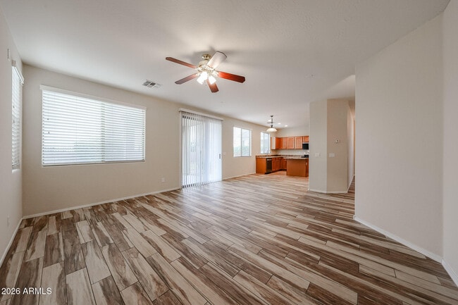 Building Photo - 9043 W Fullam St