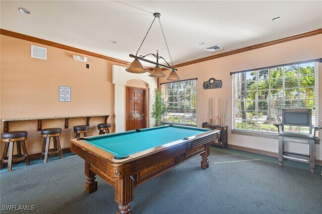 Building Photo - 1210 Wildwood Lakes Blvd