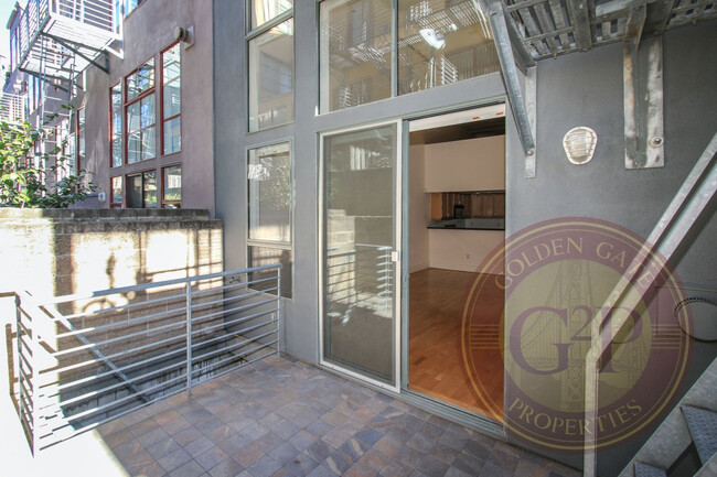 Building Photo - Dogpatch - 1 BR, 2 BA Loft 859 Sq. Ft. - 3...